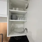 Jungle House,arr Autonome,proche Aeroport & Gare Apartamento *