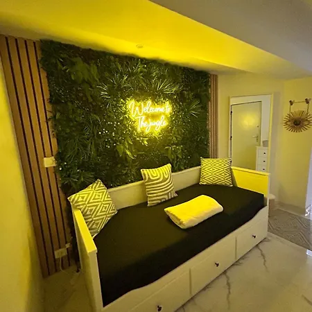 Apartamento Jungle House,arr Autonome,proche Aeroport & Gare